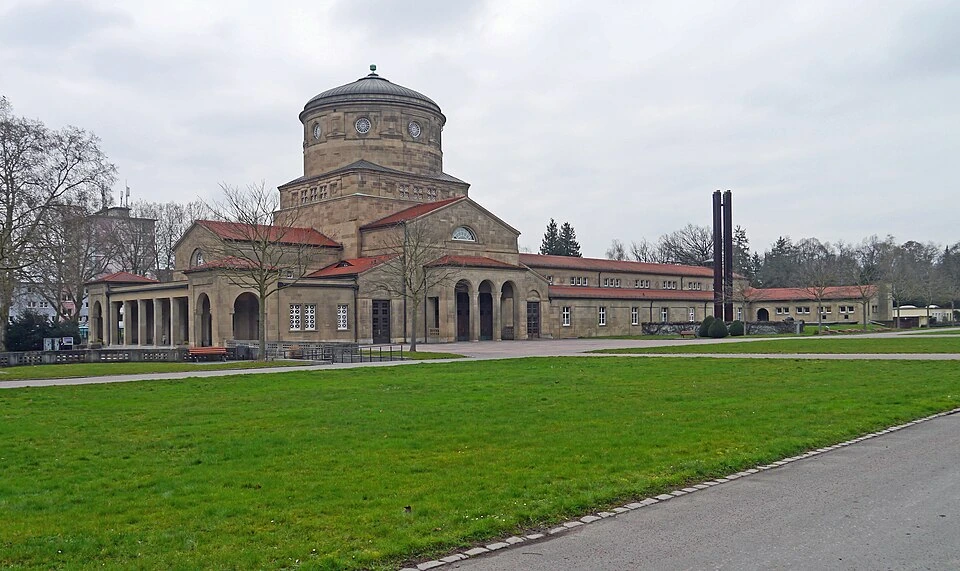Hauptgebäude Frankfurt Hauptfriedhof