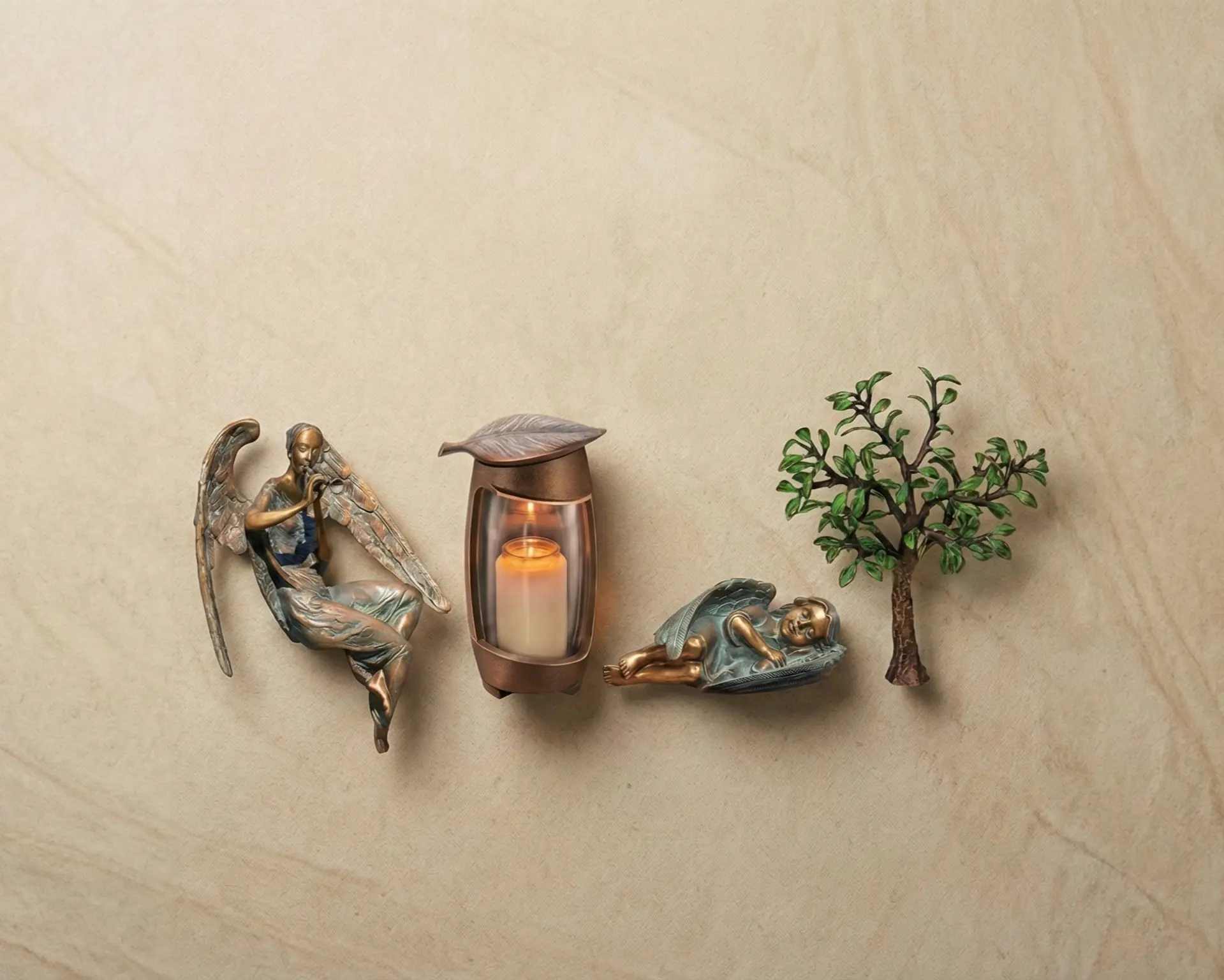 Grabschmuck und Grablaternen aus Bronze für Grabsteine und Grabmale