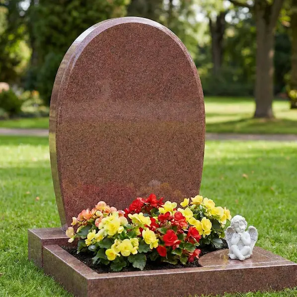 Eleganter Urnengrabstein mit individueller Gestaltung